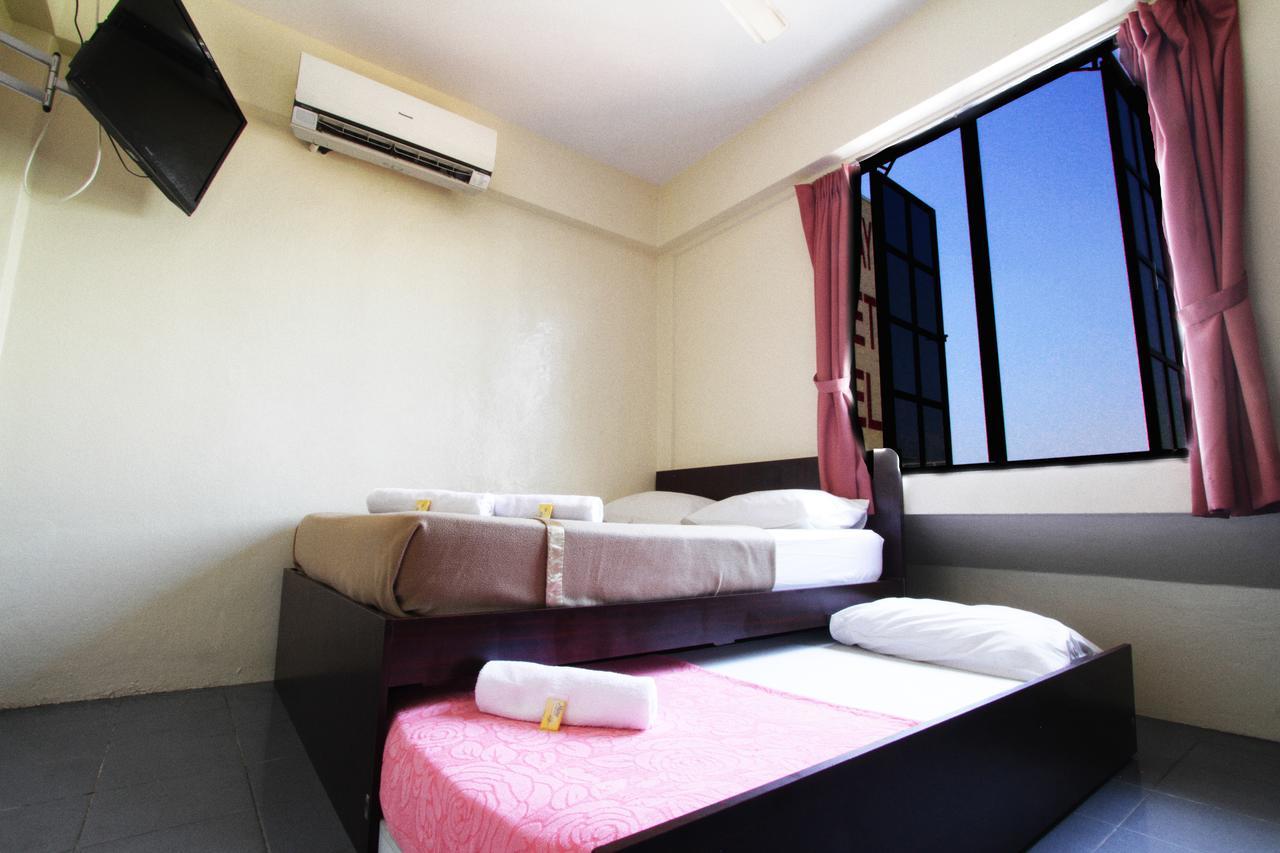 Broadway Budget Hotel George Town Esterno foto